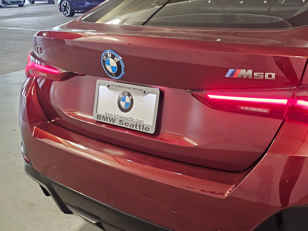 Thumbnail: 2023 BMW i4 - 20