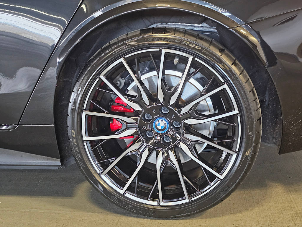Thumbnail: 2024 BMW i4 - 7