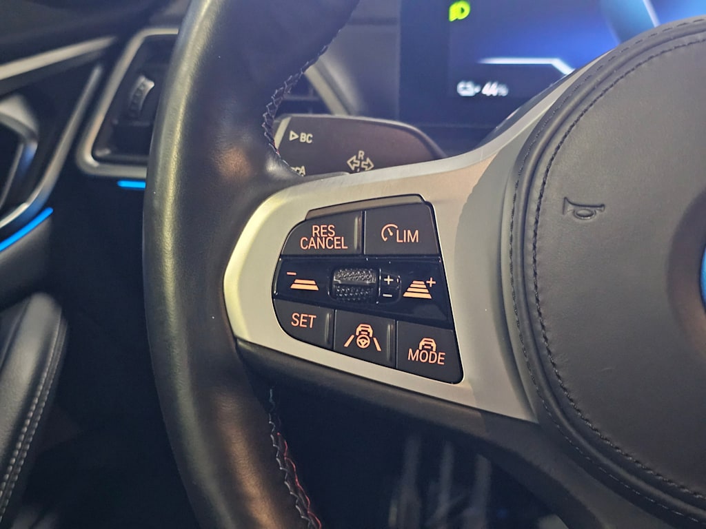 Thumbnail: 2023 BMW i4 - 25