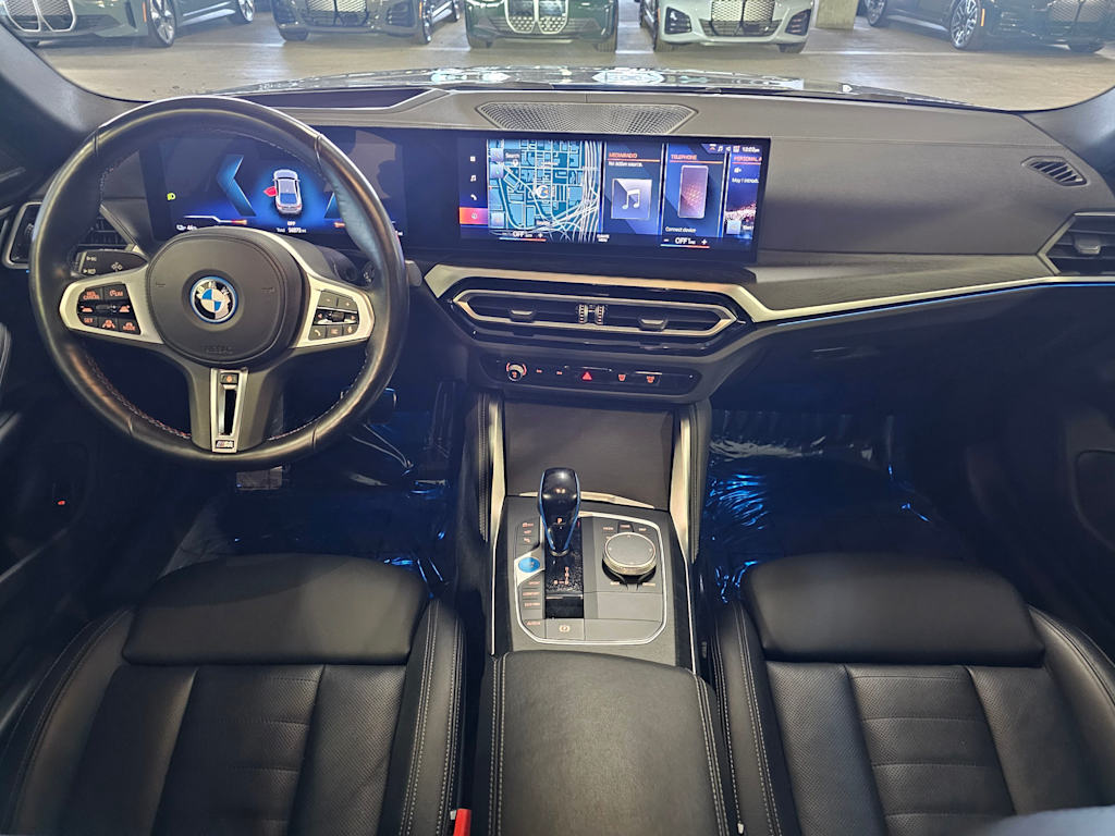 Thumbnail: 2023 BMW i4 - 10