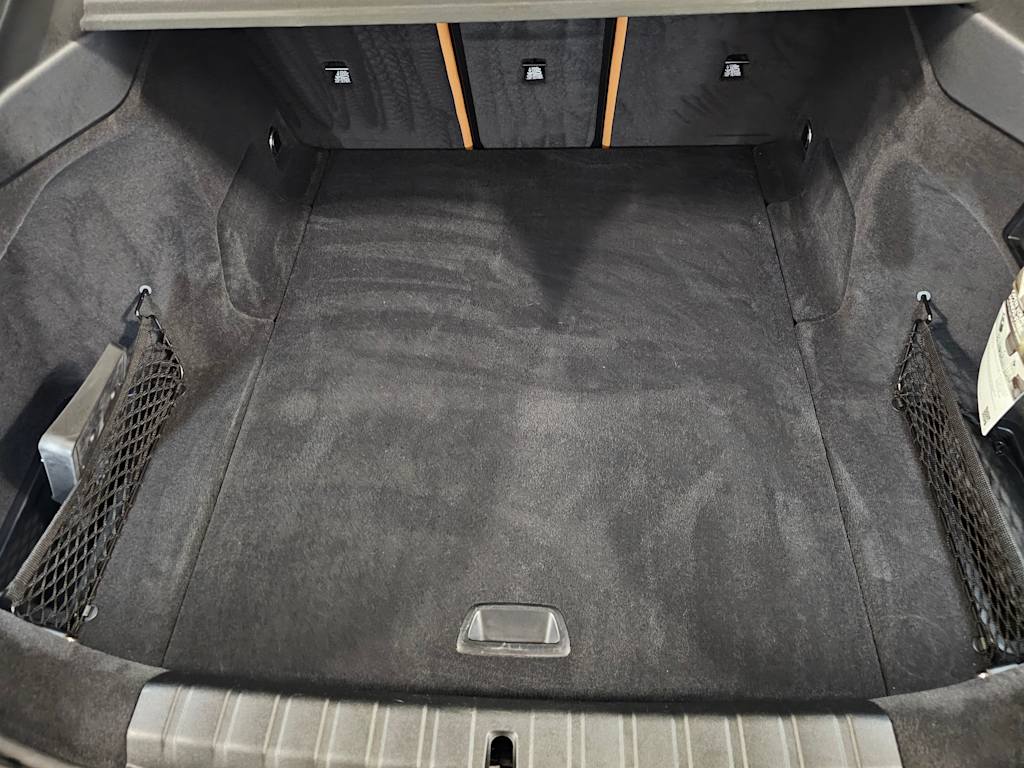 Thumbnail: 2023 BMW i4 - 19