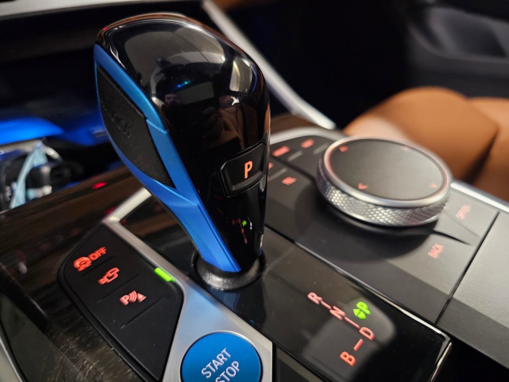 Thumbnail: 2023 BMW i4 - 31