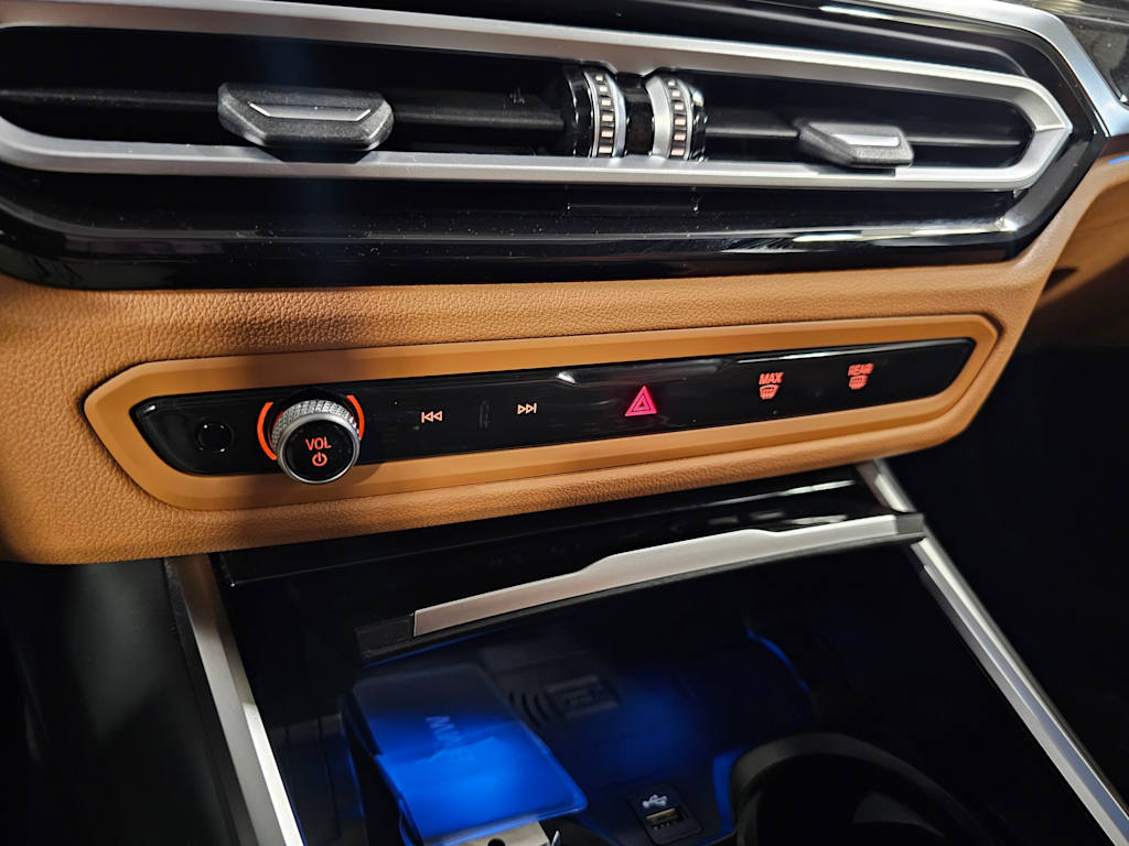 Thumbnail: 2023 BMW i4 - 26