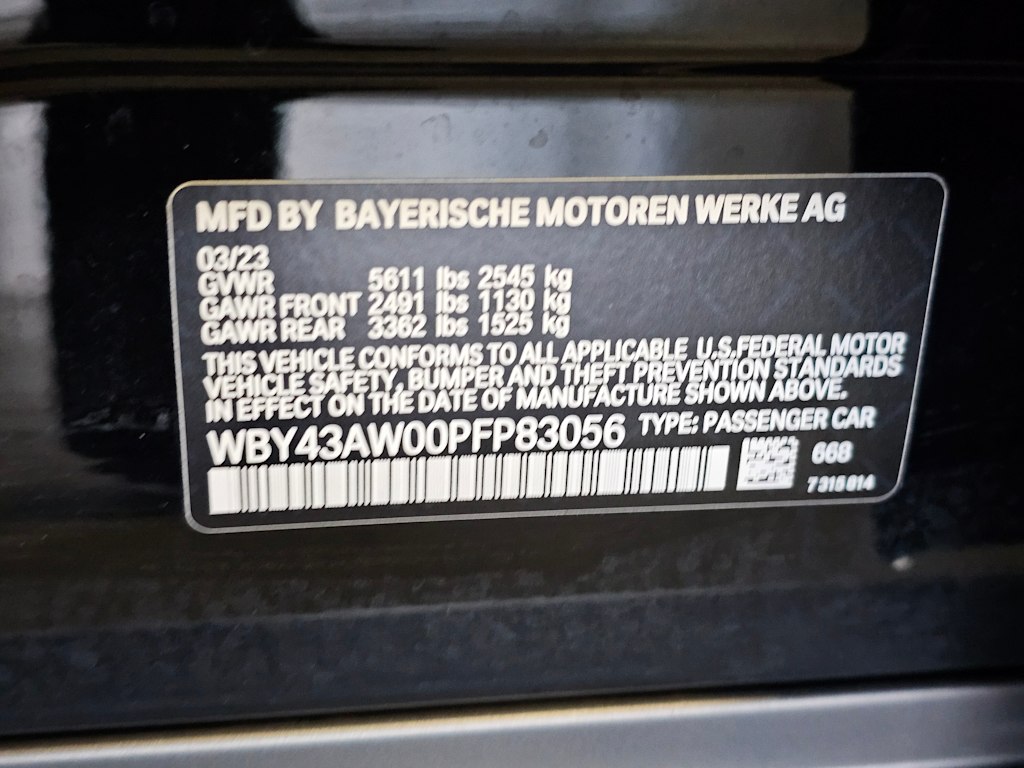 Thumbnail: 2023 BMW i4 - 20