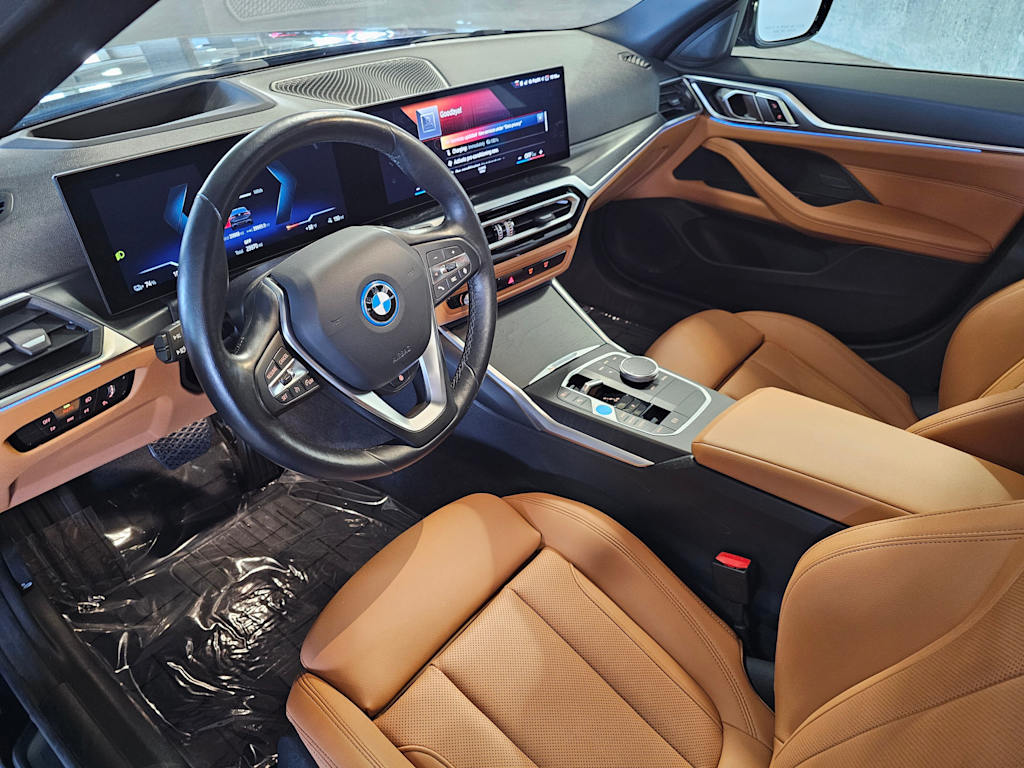 Thumbnail: 2023 BMW i4 - 2