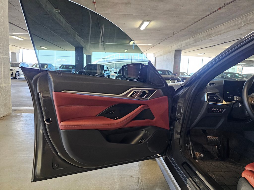 Thumbnail: 2023 BMW i4 - 31