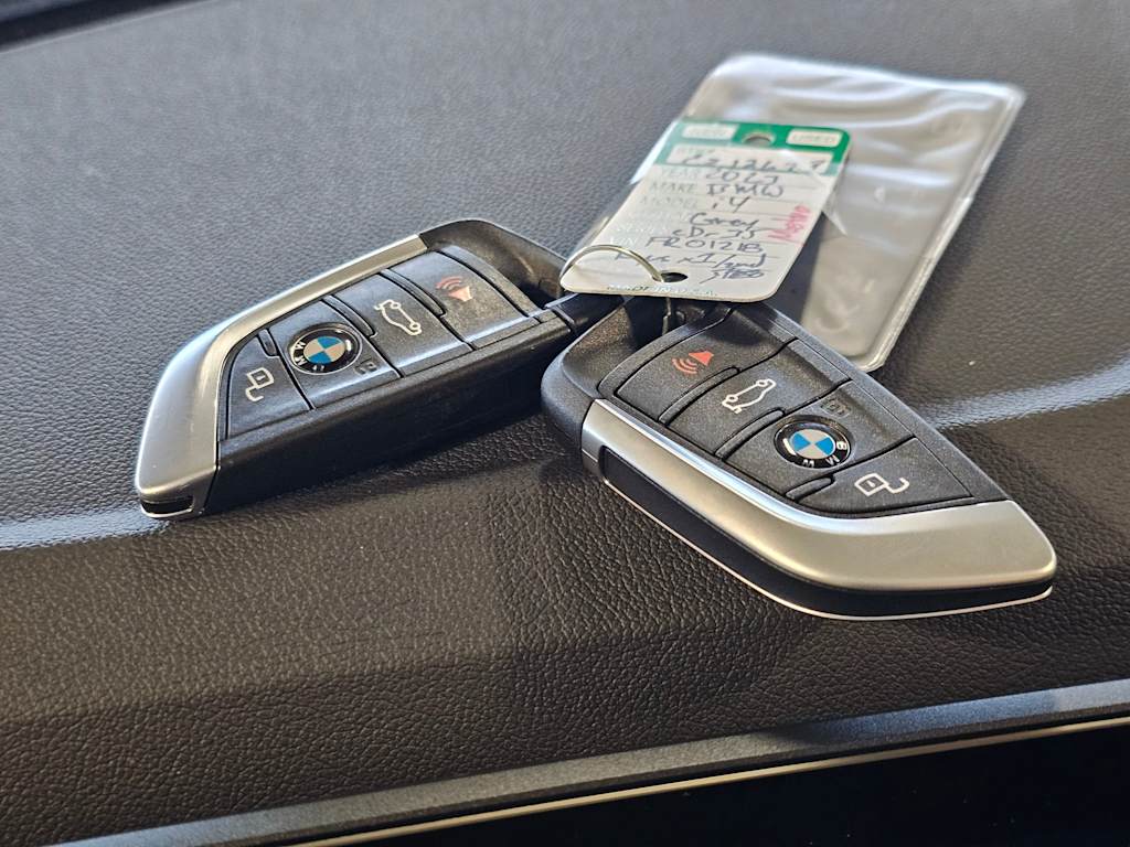 Thumbnail: 2023 BMW i4 - 38