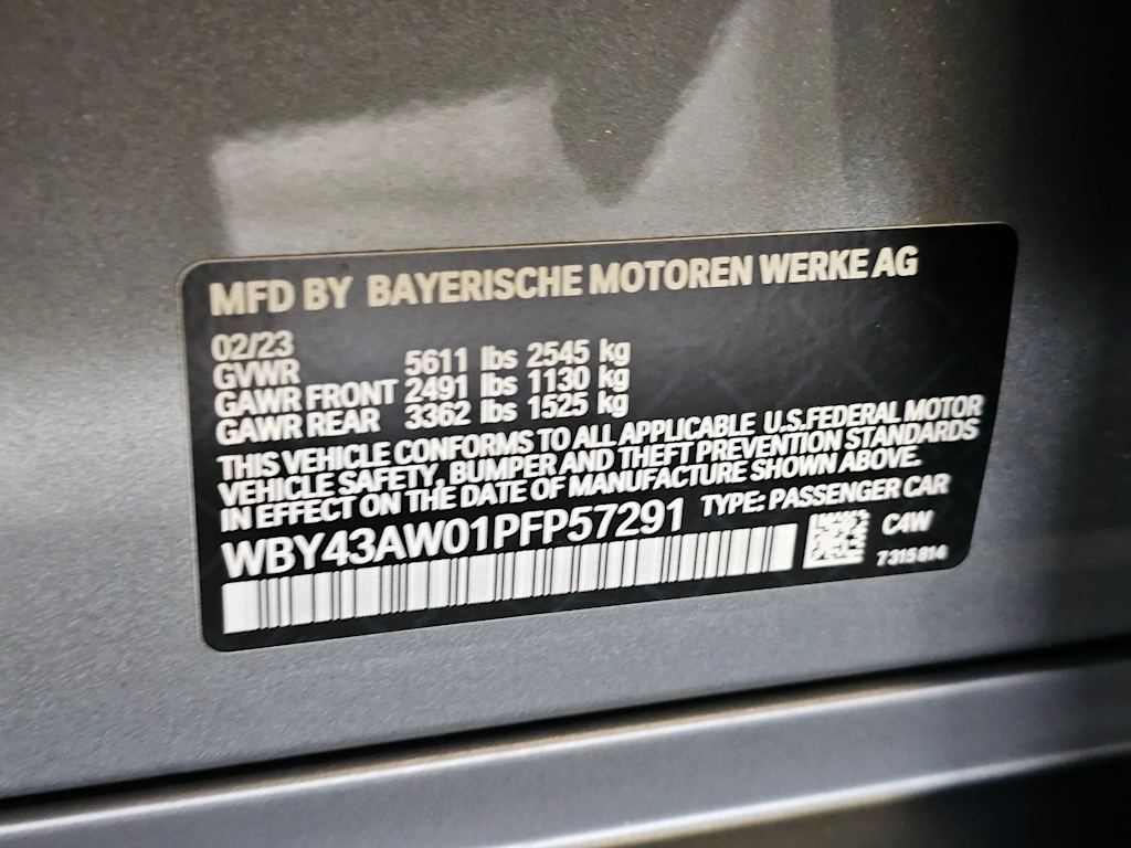 Thumbnail: 2023 BMW i4 - 19