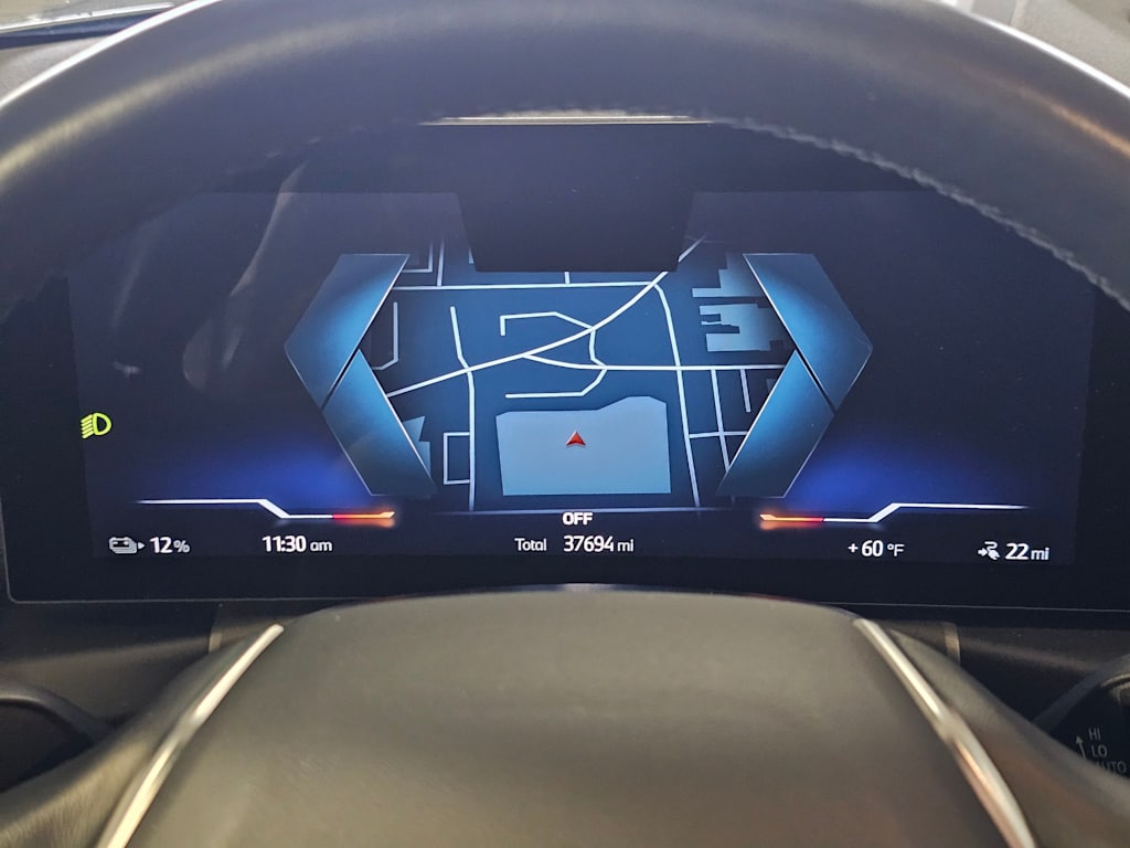 Thumbnail: 2023 BMW i4 - 17