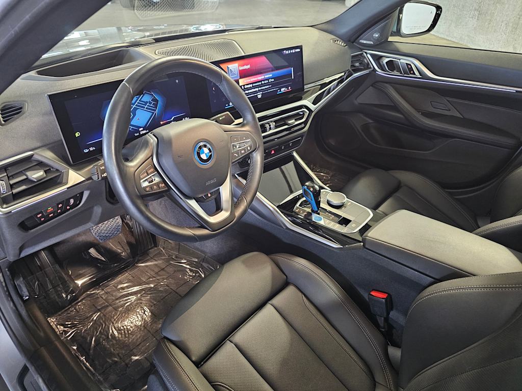 Thumbnail: 2023 BMW i4 - 2