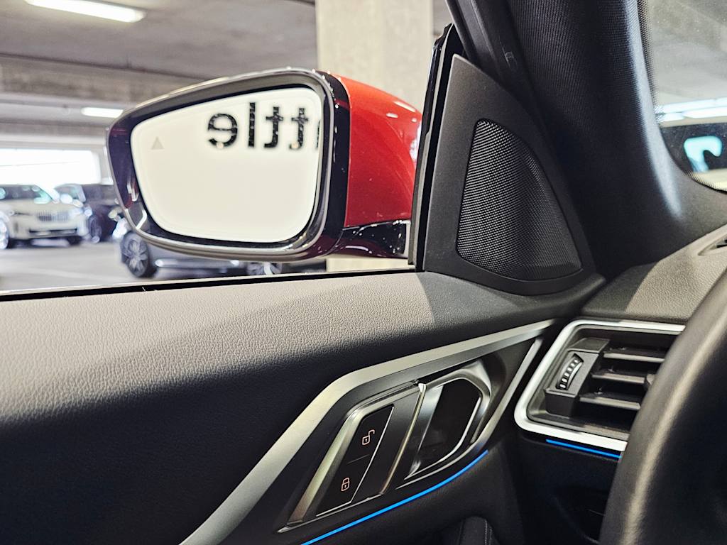 Thumbnail: 2023 BMW i4 - 25