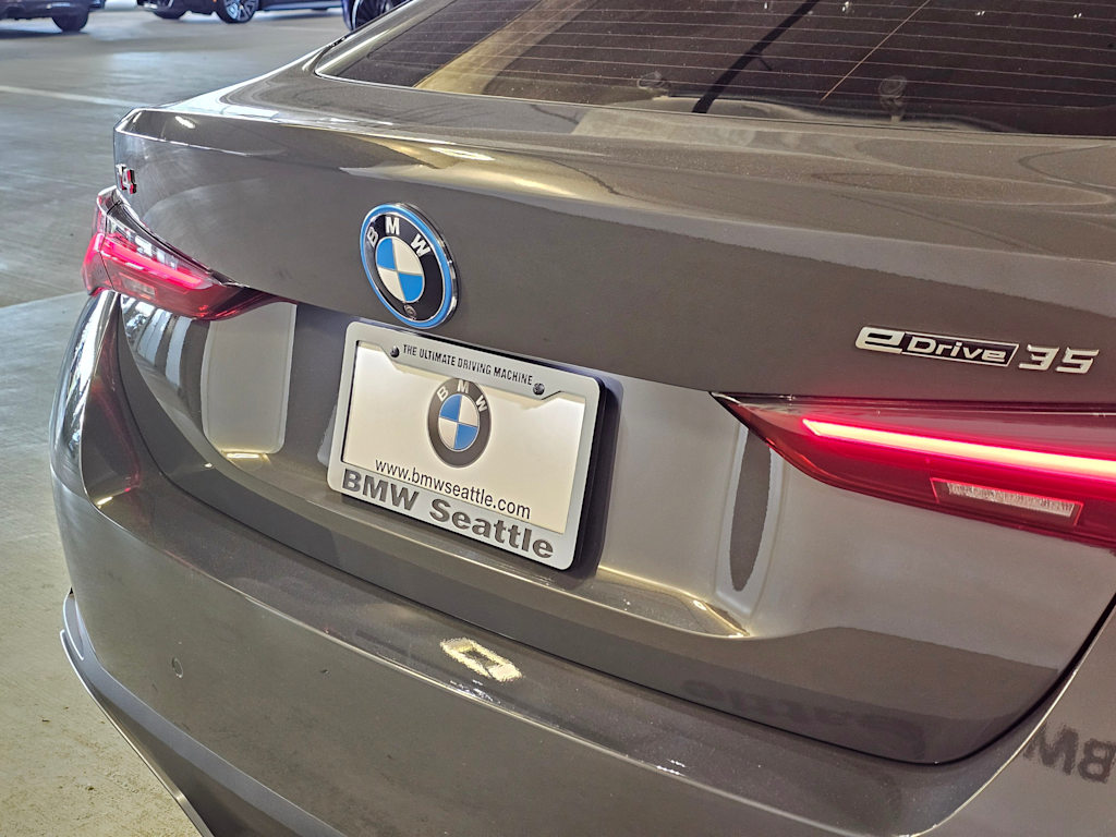 Thumbnail: 2023 BMW i4 - 7