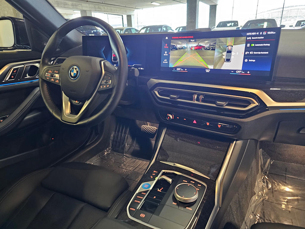 Thumbnail: 2023 BMW i4 - 15