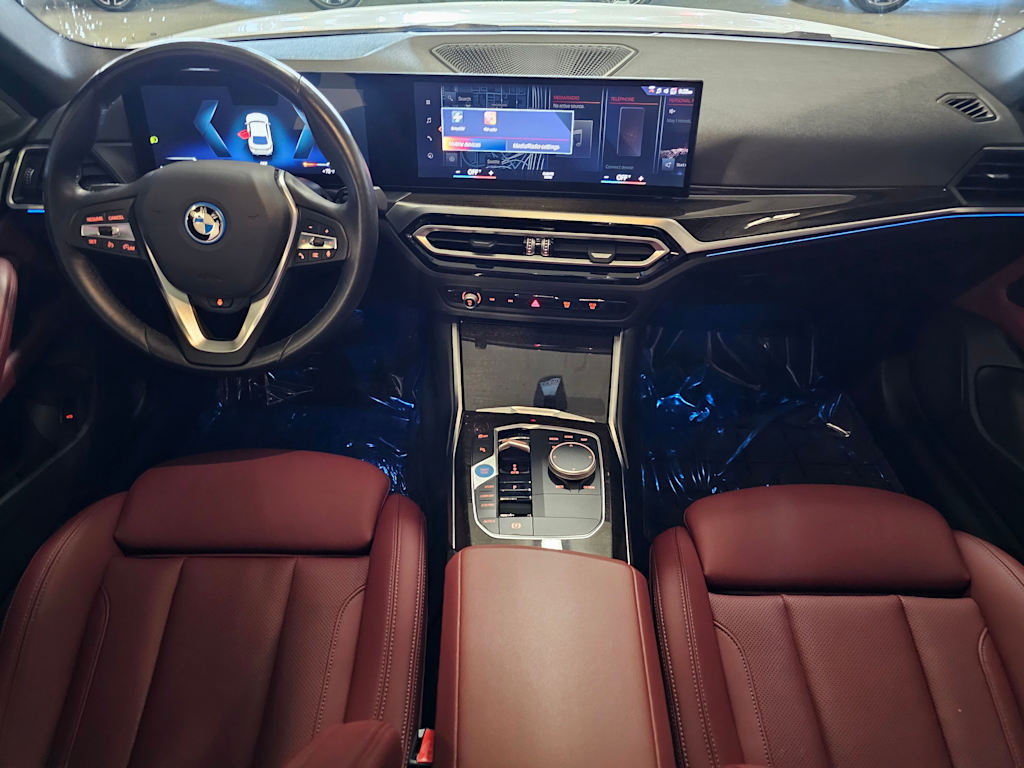Thumbnail: 2023 BMW i4 - 9
