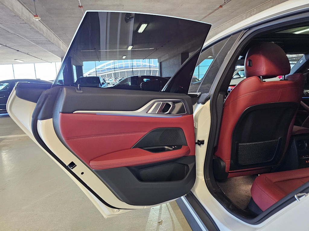 Thumbnail: 2023 BMW i4 - 33