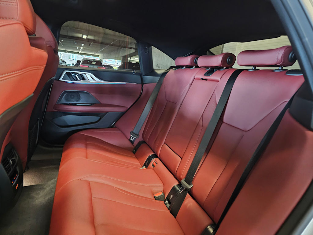 Thumbnail: 2023 BMW i4 - 12