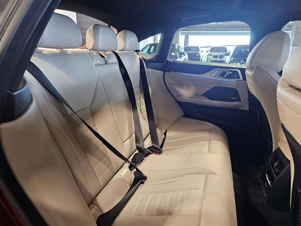 Thumbnail: 2023 BMW i4 - 33