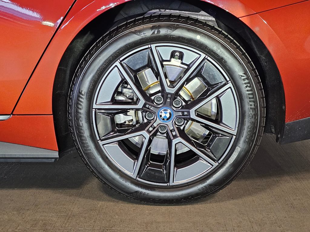 Thumbnail: 2023 BMW i4 - 7