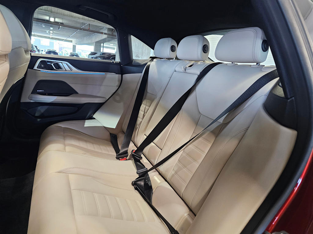 Thumbnail: 2023 BMW i4 - 12