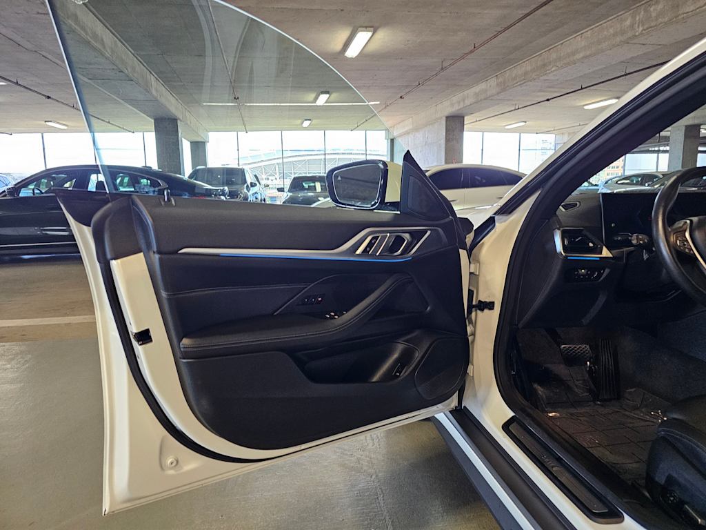 Thumbnail: 2023 BMW i4 - 31