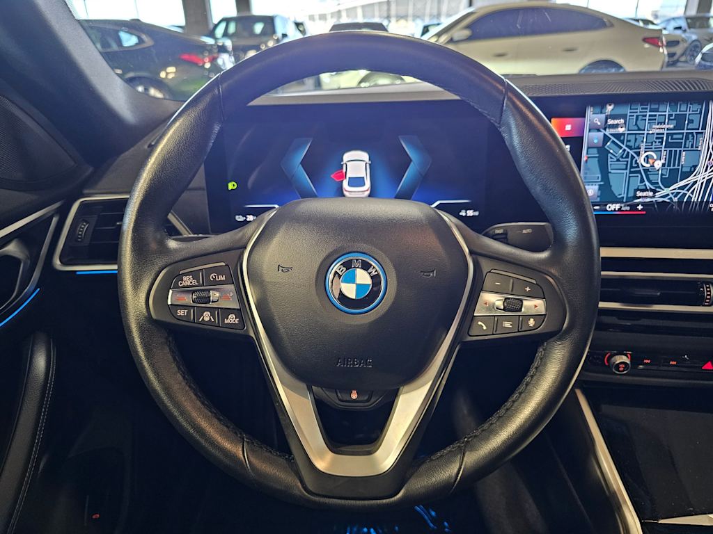Thumbnail: 2023 BMW i4 - 13
