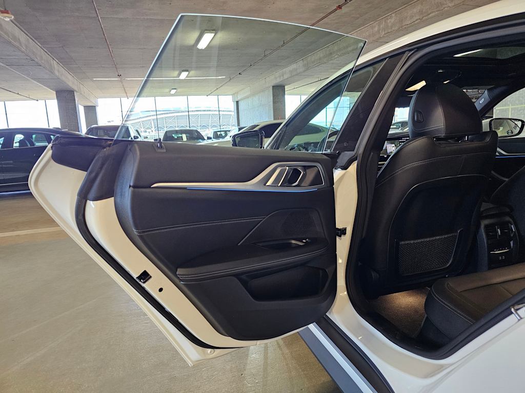 Thumbnail: 2023 BMW i4 - 33