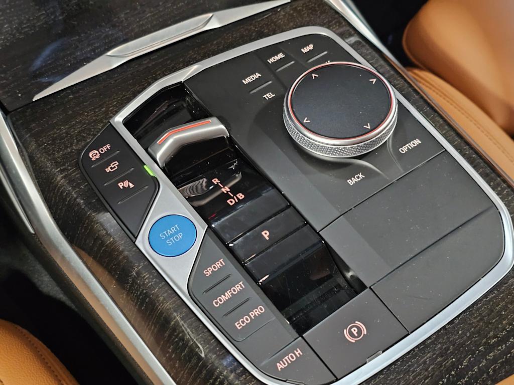 Thumbnail: 2023 BMW i4 - 16