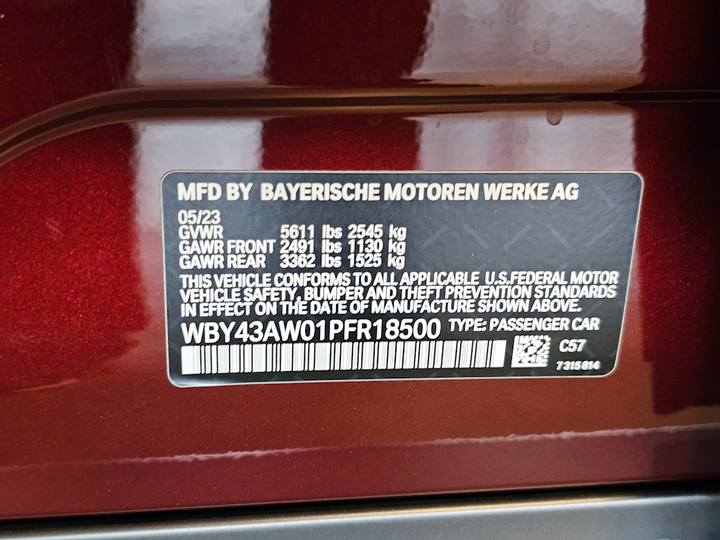 Thumbnail: 2023 BMW i4 - 19