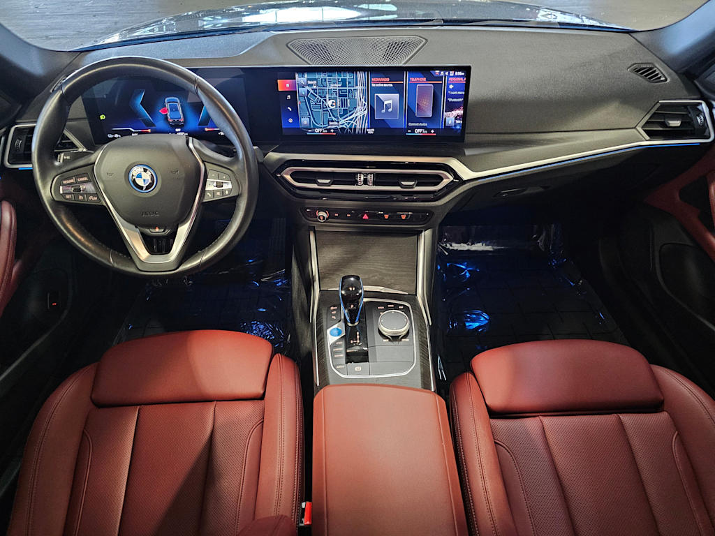 Thumbnail: 2023 BMW i4 - 9