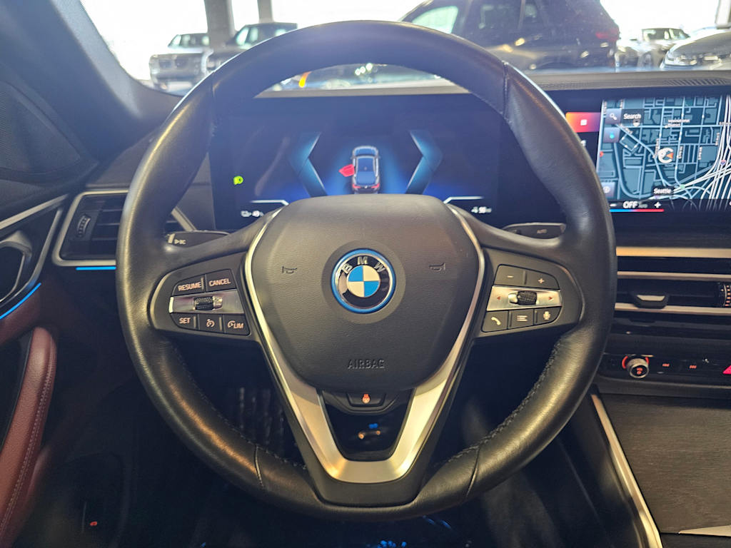 Thumbnail: 2023 BMW i4 - 13