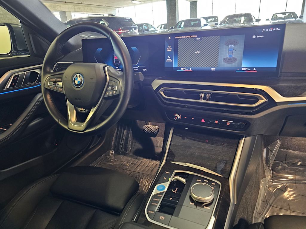 Thumbnail: 2023 BMW i4 - 15