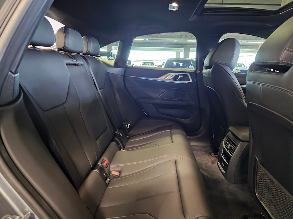 Thumbnail: 2023 BMW i4 - 31