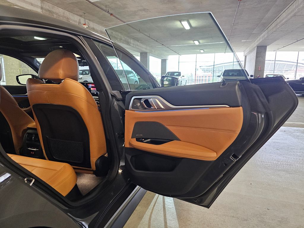 Thumbnail: 2023 BMW i4 - 38