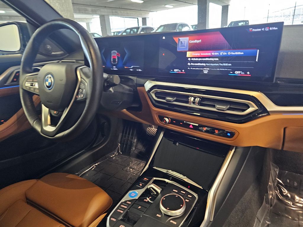 Thumbnail: 2023 BMW i4 - 14