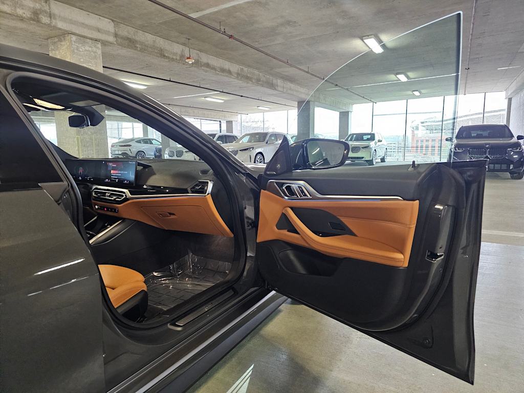 Thumbnail: 2023 BMW i4 - 40