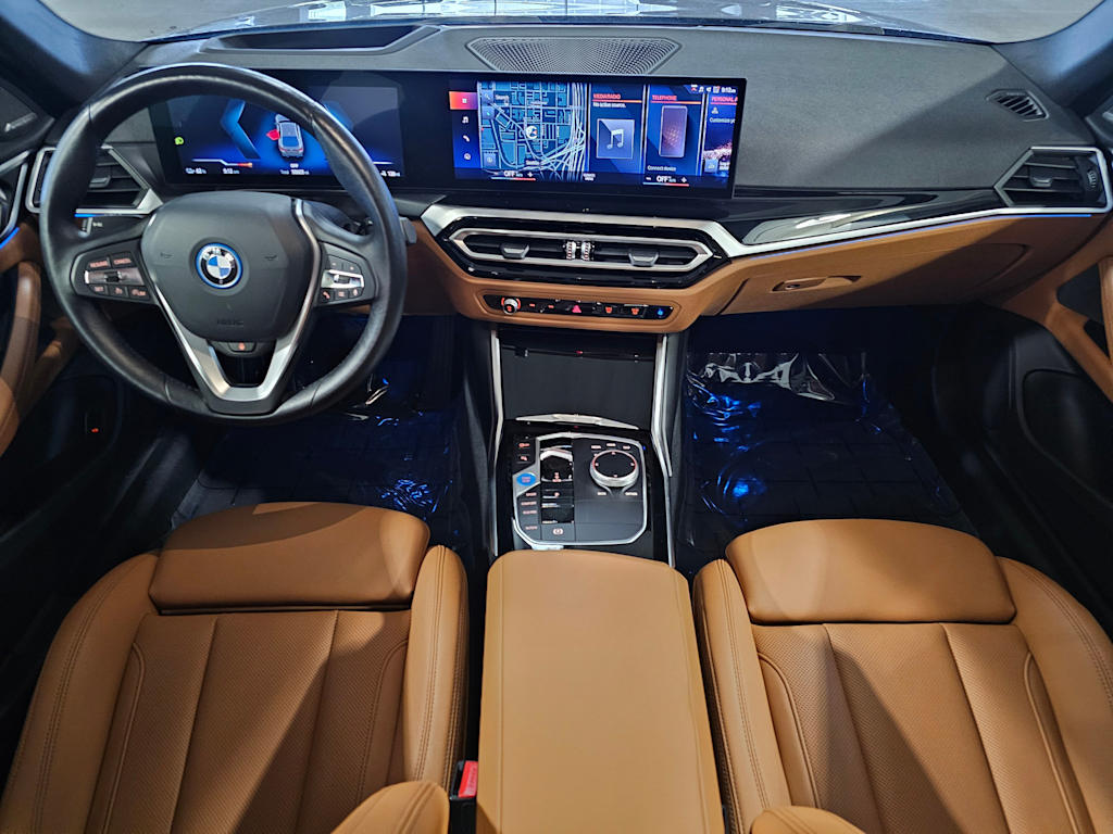 Thumbnail: 2023 BMW i4 - 9