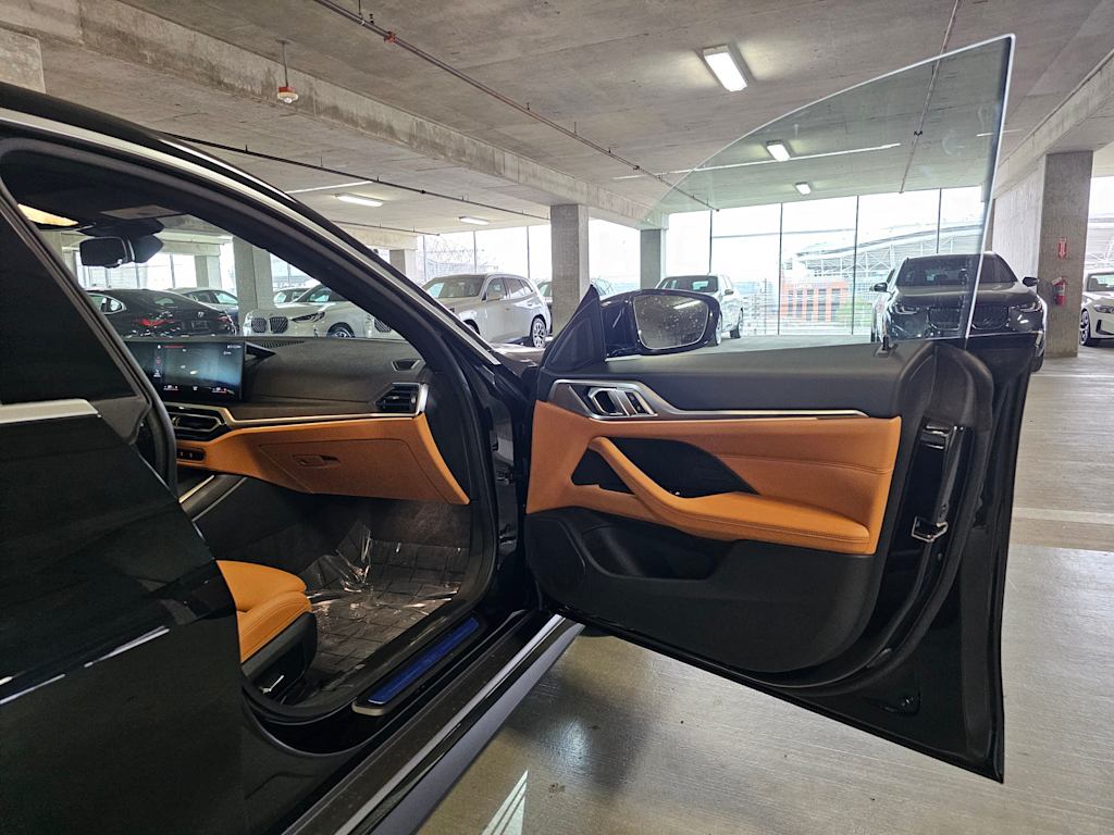 Thumbnail: 2023 BMW i4 - 15