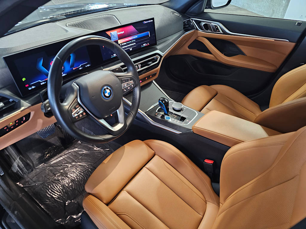 Thumbnail: 2023 BMW i4 - 2