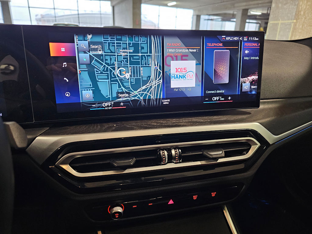 Thumbnail: 2023 BMW i4 - 15
