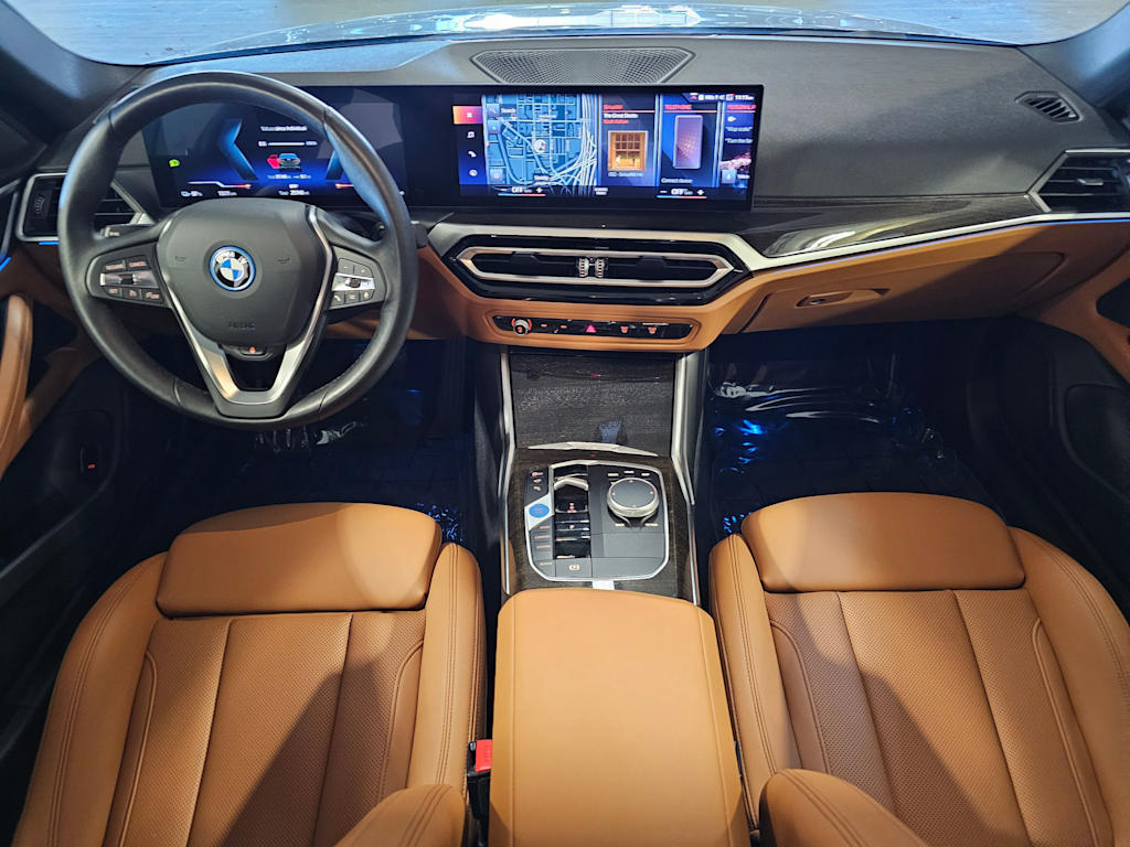 Thumbnail: 2023 BMW i4 - 9