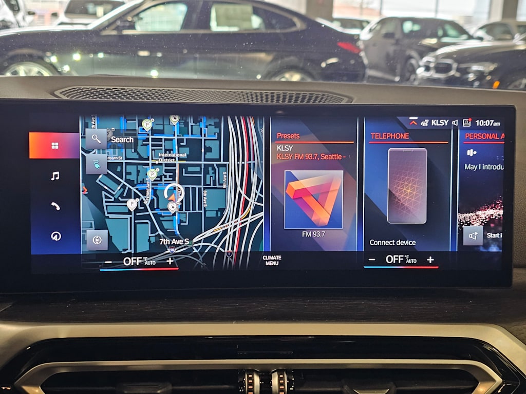 Thumbnail: 2023 BMW i4 - 21