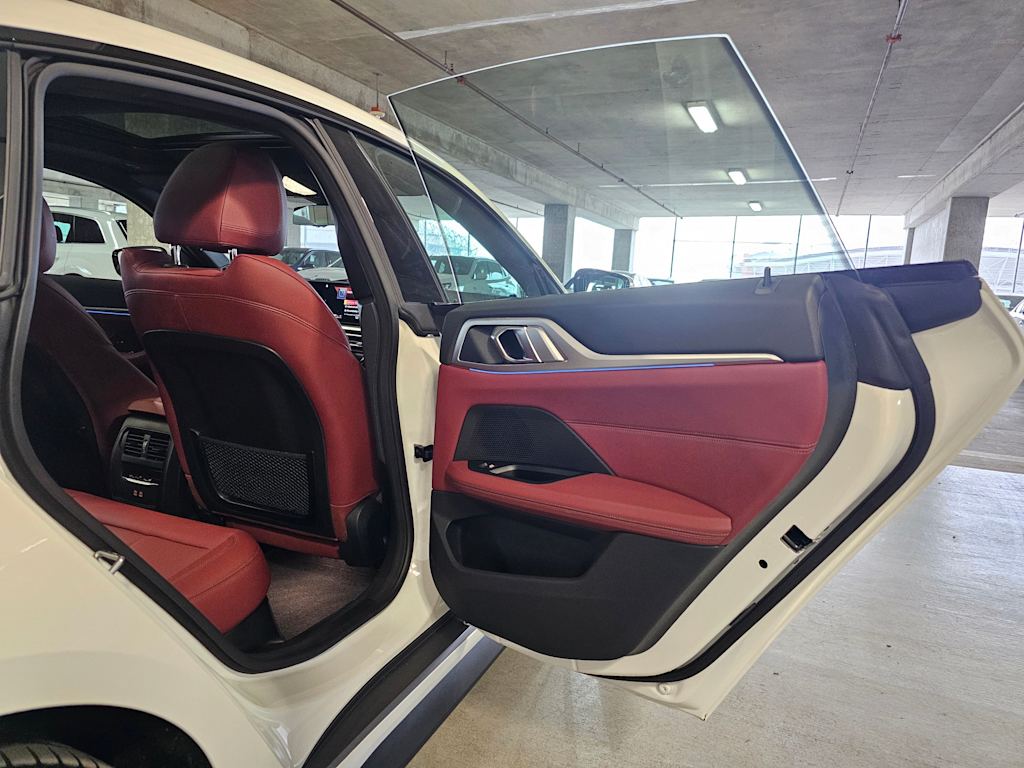 Thumbnail: 2023 BMW i4 - 35