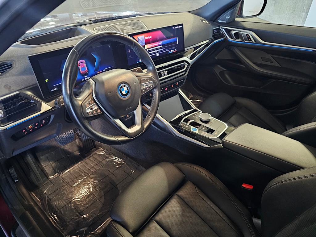 Thumbnail: 2023 BMW i4 - 2