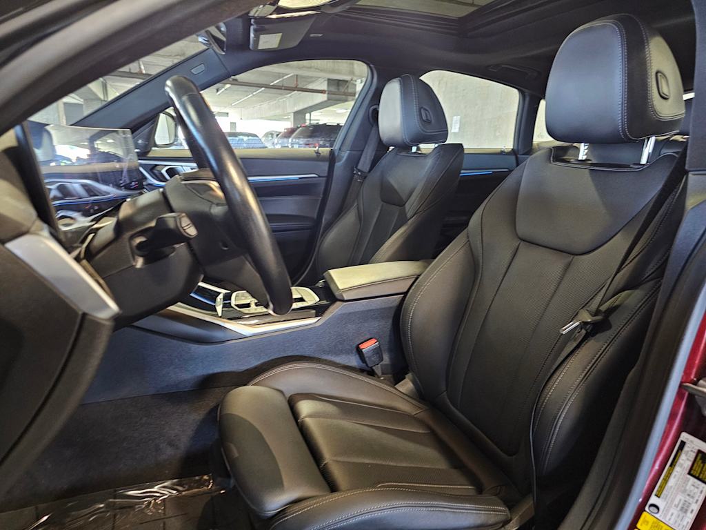 Thumbnail: 2023 BMW i4 - 11
