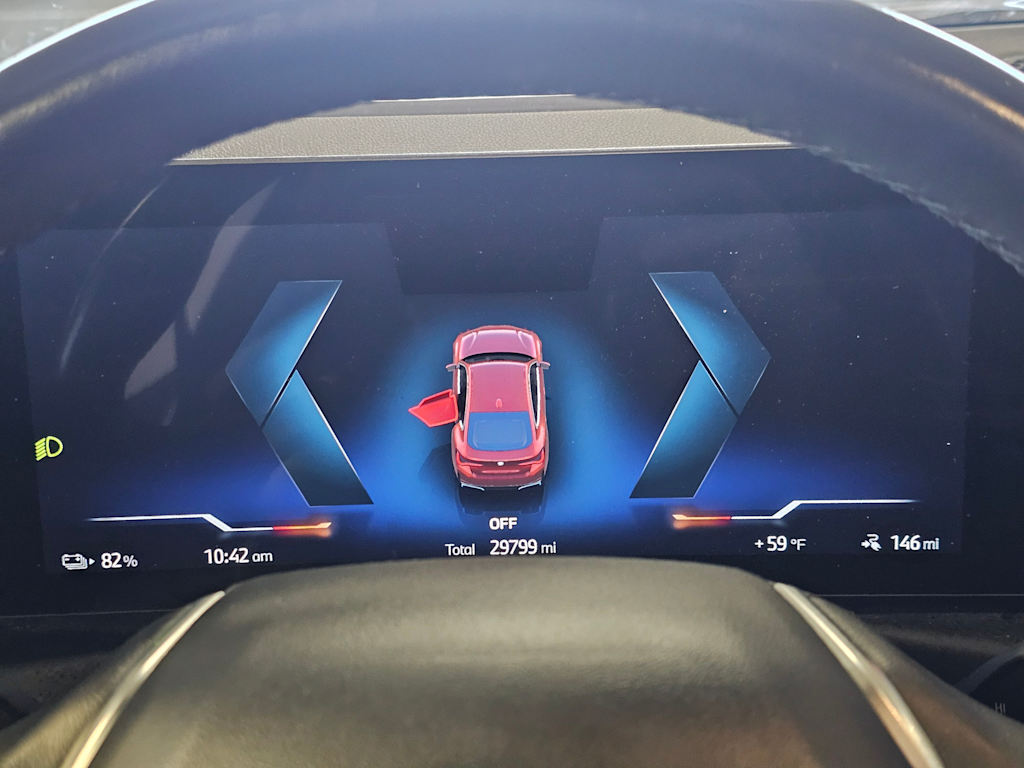 Thumbnail: 2023 BMW i4 - 18