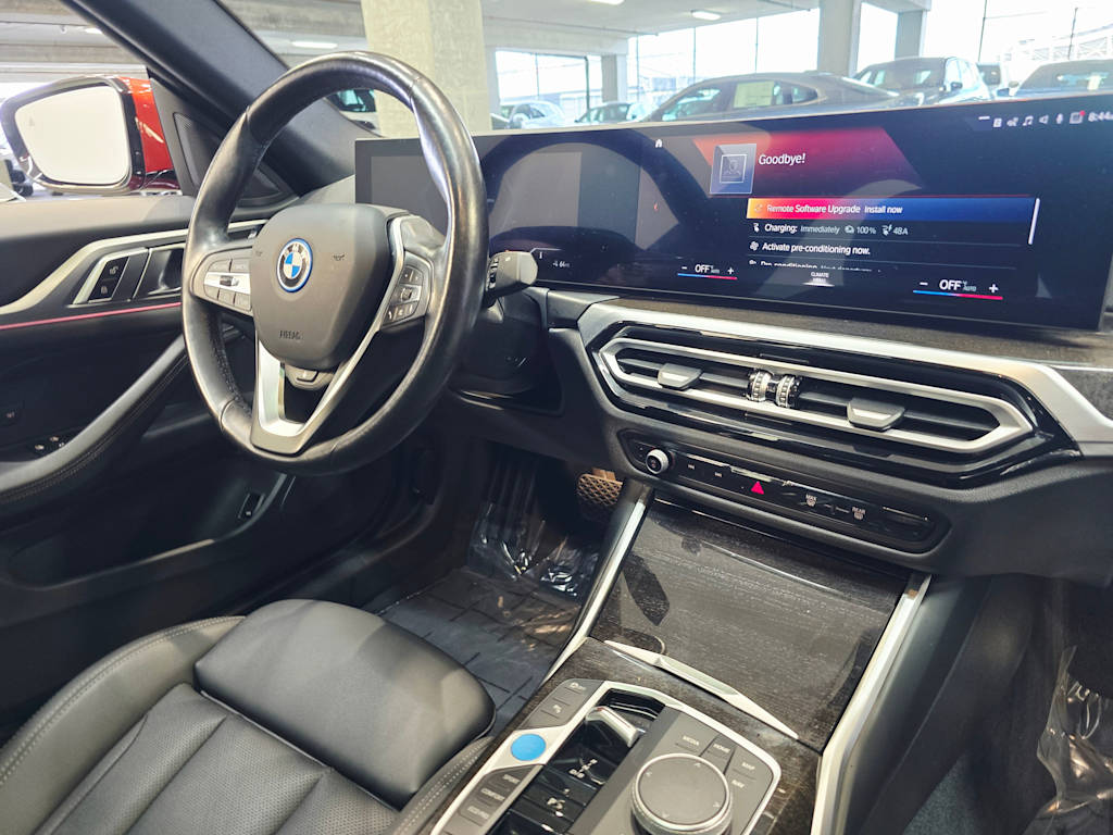Thumbnail: 2023 BMW i4 - 15