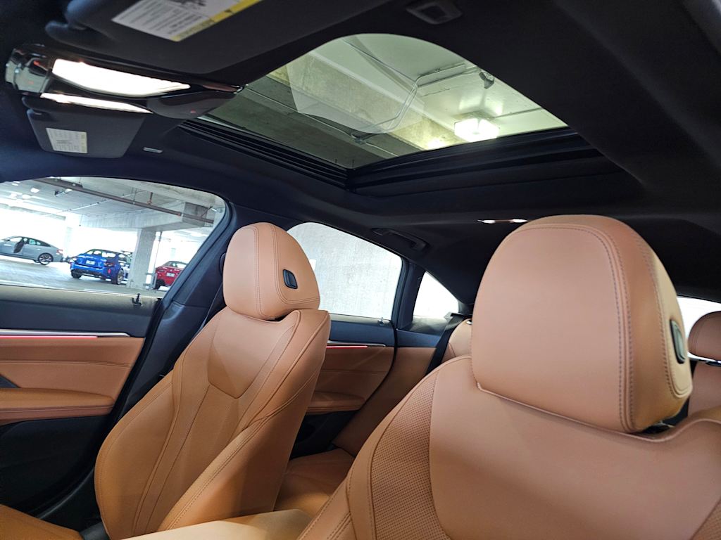 Thumbnail: 2023 BMW i4 - 29