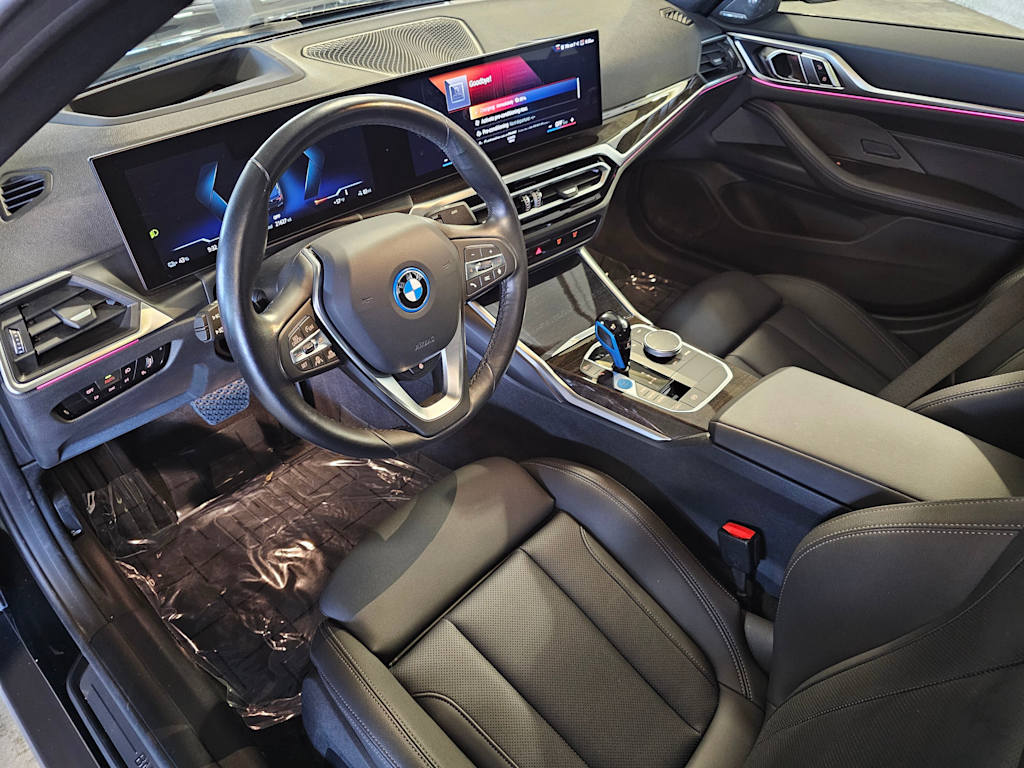 Thumbnail: 2023 BMW i4 - 2