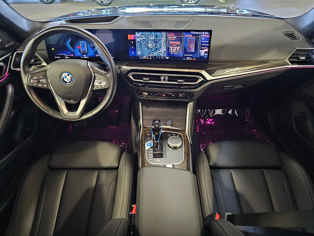 Thumbnail: 2023 BMW i4 - 10