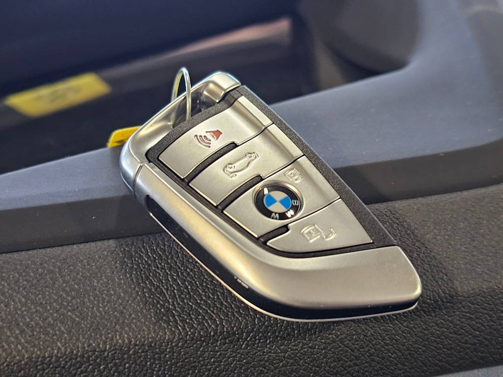 Thumbnail: 2023 BMW i4 - 38